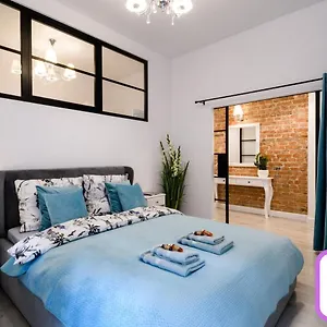 Sienna 41 Boutique Apartment